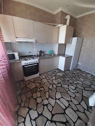 Посуточная аренда квартир: 1 комната, Душевая кабина, Постельное белье, Кондиционер — 10