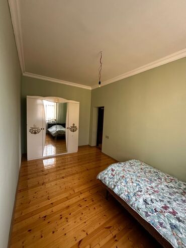 Həyət evləri və villaların satışı: Röyada yerləşir -da lalafo.az — 3 Həyət evləri və villaların satışı: Röyada yerləşir — 3