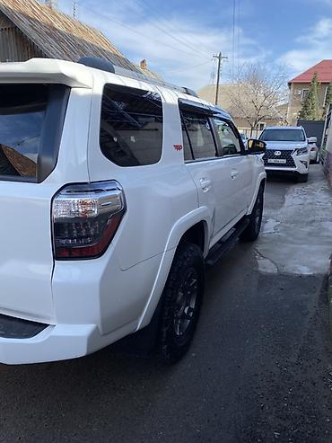 Toyota: Toyota 4Runner: 2020 г., Автомат, Бензин — 6