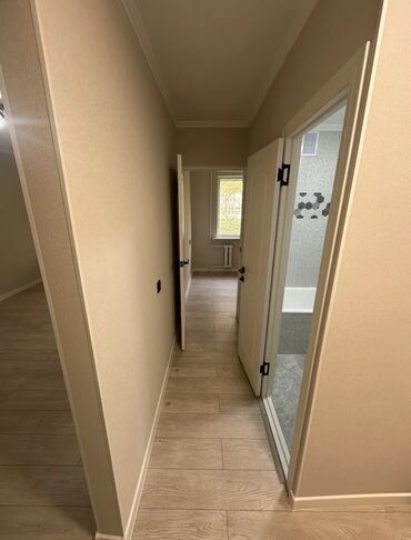 Продажа квартир: 1 комната, 32 м², 104 серия, 1 этаж, Евроремонт — 8