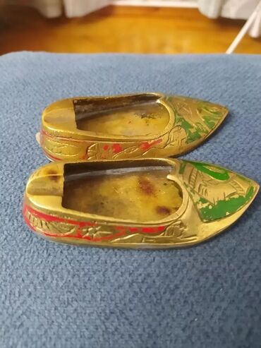 Антиквариат: Башмаки-пепельницы(латунь ) .антиквар.окончательно, смотреть все — 15