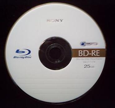 disk satisi: BD-RE alıram

Yazılıb-silinən (RE) modellərindən, BD-R yox — 2