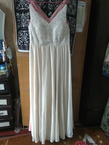 платья белая: Вечернее платье, Длинная модель, Без рукавов, M (EU 38)