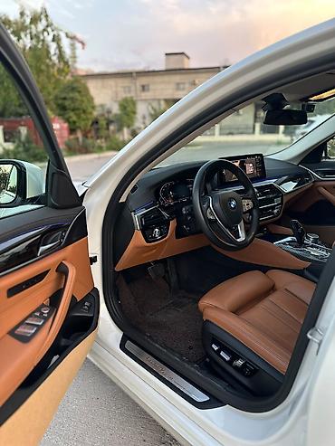 byd e1: BMW 520: 2021 г., 2 л, Автомат, Бензин, Седан — 10