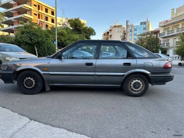Toyota: Toyota Corolla: 1.4 l. | 1990 έ. Λιμουζίνα