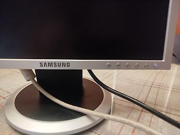 monitor: Stari retro Samsung LCD monitor 740N vintage. Nepoznato stanje. Kad — 6