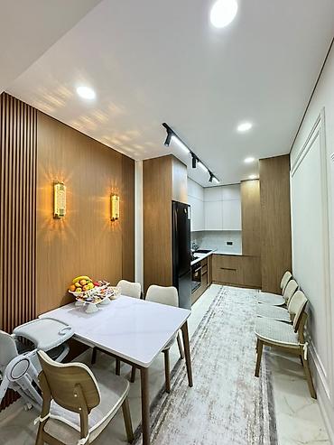 3 комнаты, 82 м², Городское ГАИ Элитка, 1 этаж, Дизайнерский ремонт