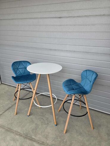 Ostalo: Stolice 9000 — 18