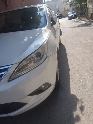 Changan: Changan Eado: 1.6 l | 2014 il 30000 km Sedan — 6