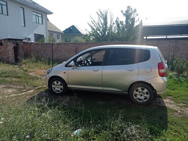 ретро машины бишкек: Honda Jazz: 2003 г., 1.4 л, Механика, Бензин, Хетчбек