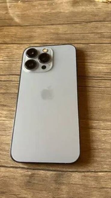 купить правый наушник airpods 2 бу: IPhone 13 Pro, Колдонулган, 128 ГБ, 82 %