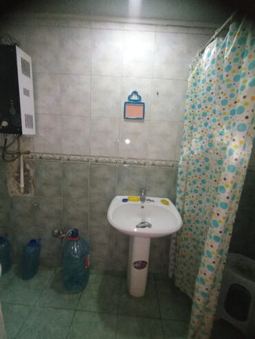 Uzunmüddətli kirayə evlər: 100 kv. m, 3 otaqlı, İnternet, Qaz, Kanalizasiya — 9