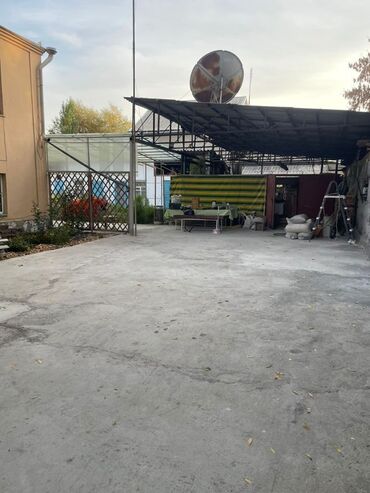 Продажа домов: Дом, 200 м², 7 комнат, Собственник, Косметический ремонт — 2