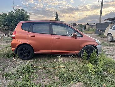 mini coper: Honda Jazz: 2008 г., 1.3 л, Вариатор, Газ, Хэтчбэк — 7