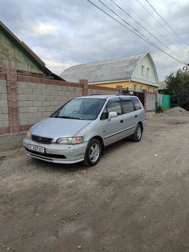 машина в ош: Honda Odyssey: 1997 г., 2.3 л, Автомат, Бензин, Минивэн