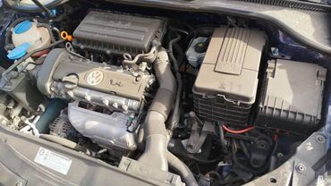 Volkswagen: Volkswagen Golf: 2009 г., 1.4 л, Механика, Бензин, Хэтчбэк — 2