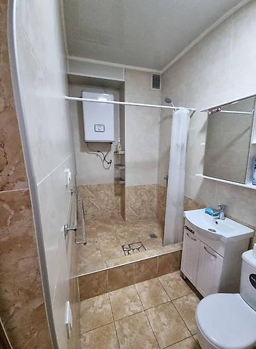 Аренда офисов: Аренда офисов, 65 м², В бизнес центре, 1 линия, С оборудованием, С отдельной кухней — 7