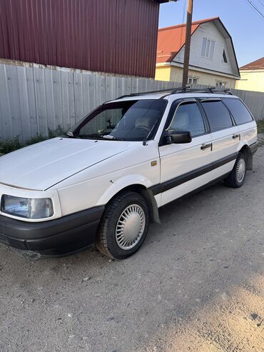 радиатор на пассат: Volkswagen Passat: 1993 г., 2 л, Механика, Бензин, Универсал