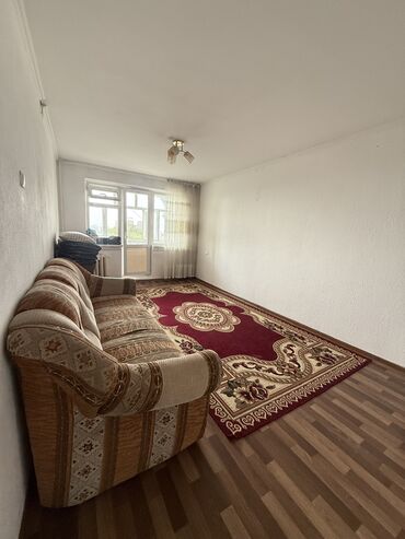 срочно продается квартира: 3 бөлмө, 58 кв. м, 104-серия, 4 кабат