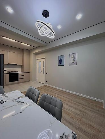 абая 40: 2 комнаты, 44 м², Мадина 4 этаж, Дизайнерский ремонт — 4