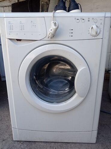 продаю стиральная машина автомат бу: Стиральная машина Indesit, Б/у, Автомат, До 5 кг, Полноразмерная