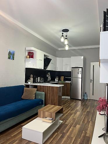 Mənzillər: 2 otaqlı, Yeni tikili, m. Həzi Aslanov, 50 kv. m — 3