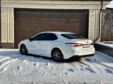 Toyota: Toyota Camry: 2018 г., 2.5 л, Автомат, Бензин, Седан — 9