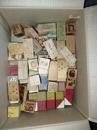 отдам даром котенка: Отдам даром детские деревянные кубики и конструктор. ❗ Пишите сразу на