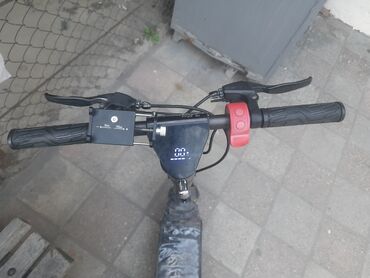 Elektrik nəqliyyatı: Elektrikli samokatlar