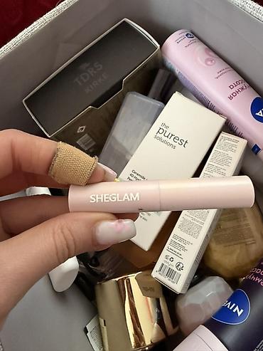 Üz kremləri və serumları: Üz kremi, 50 ml — 6