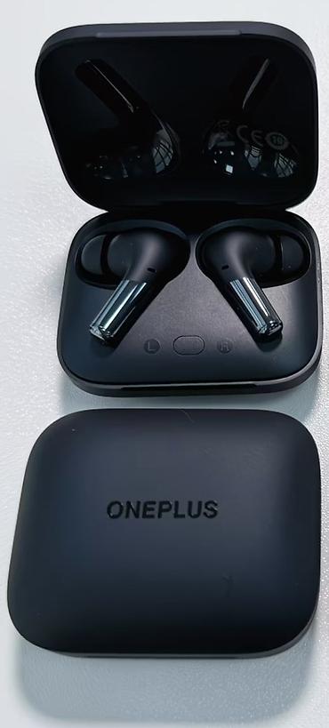 apple studio: Драйверы: 11 Диапазон частот: 20 Гц – 20 000 Гц Bluetooth: 5.2 — 2