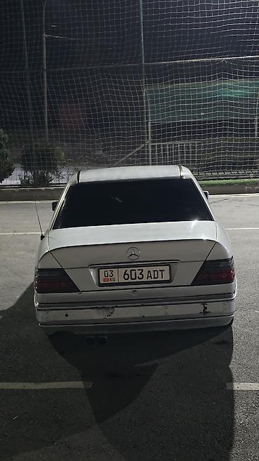 чехол 124: Mercedes-Benz W124: 1996 г., 2 л, Механика, Бензин, Седан — 3