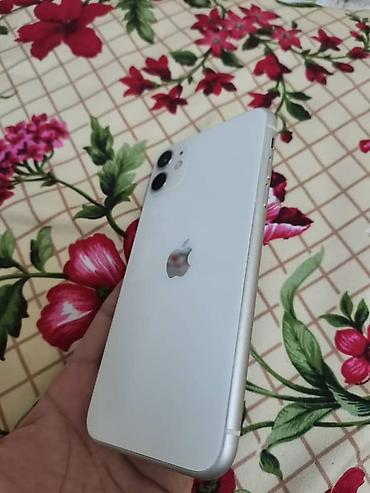 iphone 5 es: IPhone 11, Ağ, Face ID — 4
