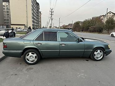 mercedes a class: Mercedes-Benz W124: 1994 г., 2.2 л, Автомат, Бензин, Седан — 4