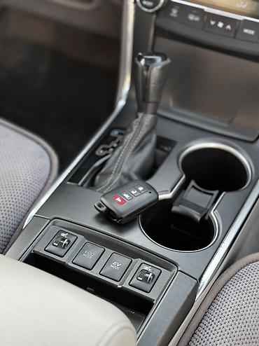 Toyota: Toyota Camry: 2015 г., 2.5 л, Гибрид, Седан at lalafo.kg — 15 Toyota: Toyota Camry: 2015 г., 2.5 л, Гибрид, Седан — 15