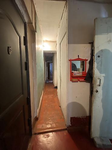 1 комната, 20 м², Ошский мкр., Общежитие, 4 этаж, Требуется ремонт