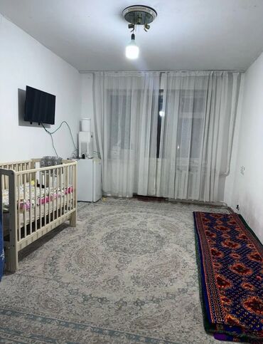 Продажа квартир: 1 комната, 32 м², 104 серия, 1 этаж, Старый ремонт