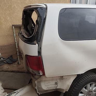 Другие детали кузова: Разбор Хонда Одиссей аварийная год 98 матор каропка жакшы салон таза — 6