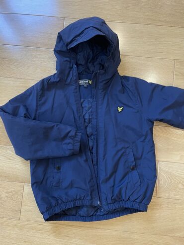 Sarafanlar: Lyle &scott brendindən kurtka
8/9 yaş
İdeal vəziyyətdə