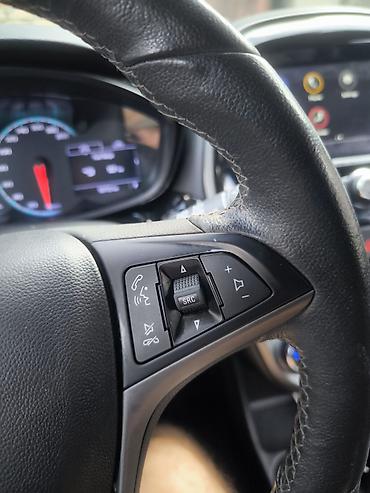 жена: Chevrolet Spark: 2019 г., 0.9 л, Автомат, Бензин, Хэтчбэк — 10