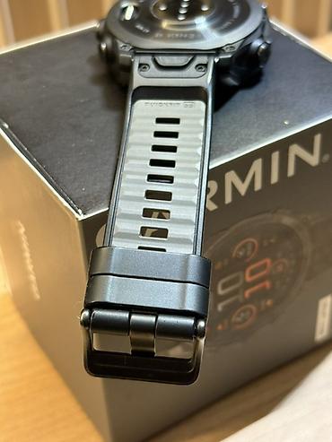 Garmin: Garmin Fenix 8 — 4