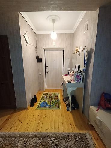 Köhnə tikili: Pirəkəşkül, 2 otaqlı, Köhnə tikili, 67 kv. m — 2