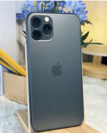 Apple iPhone: IPhone 11 Pro, Б/у, 256 ГБ, Защитное стекло, Чехол, Кабель, 97 %