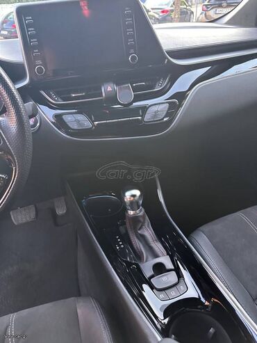 Toyota: Toyota C-HR: 2 l. | 2023 έ. SUV/4x4 — 10