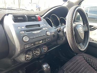 Honda: Honda Fit: 2003 г., 1.3 л, Автомат, Бензин, Хэтчбэк — 8