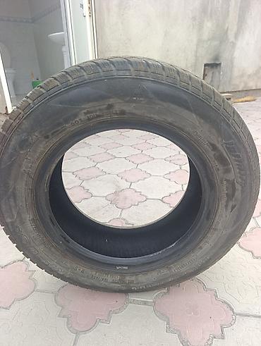 Продаю Зимние шины спринтер двухскат, почти новые комплект7шт