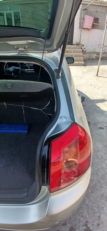 Toyota: Toyota Corolla: 1.6 l | 2006 il Hetçbek — 10