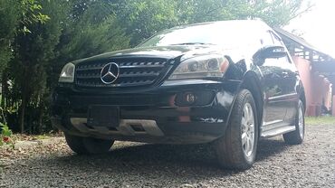 Mercedes-Benz: Mercedes-Benz ML 350: 3.5 l | 2006 il Ofrouder/SUV