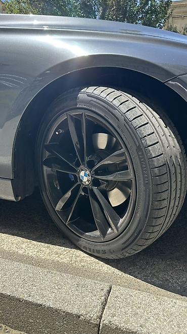 sailun teker: BMW üçün orijinal qara yüngül lehimli disklər və yay təkərləri dəsti — 3