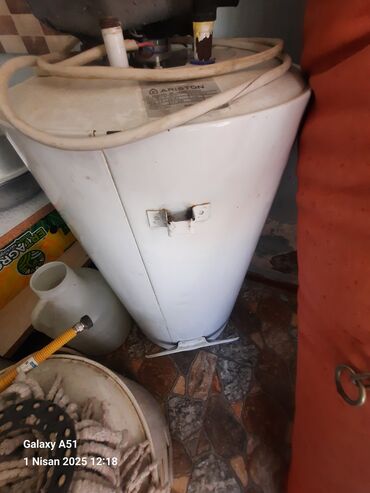 işlənmiş xaldenik: Ariston 100 l, İşlənmiş, Kredit yoxdur, Ödənişli çatdırılma